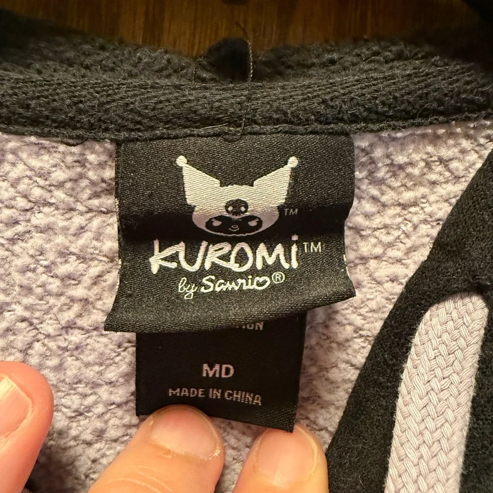 Two-Tone Zip-Up Hoodie with Graphic
